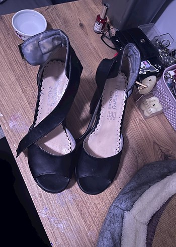 Siyah Gotik Platform Topuklu Kadın Ayakkabı - Görsel 2