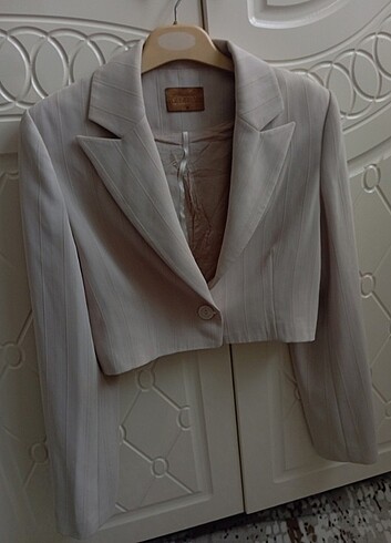 Kısa blazer ceket 