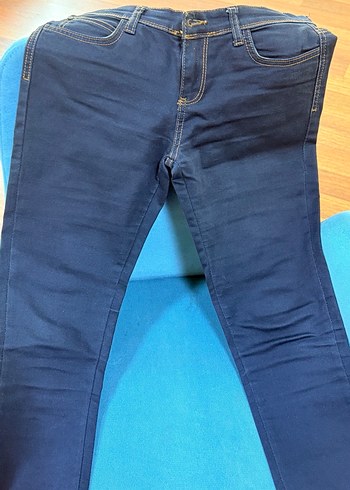 Koton Kadin Lacivert Elastik Regular Fit Kot Pantolon
