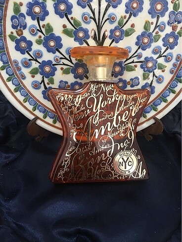 Beden Bond no 9 amber..zirve bir Unisex parfüm..