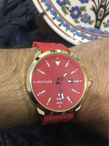 Tommy Hilfiger Tommy Hilfiger erkek kol saati...