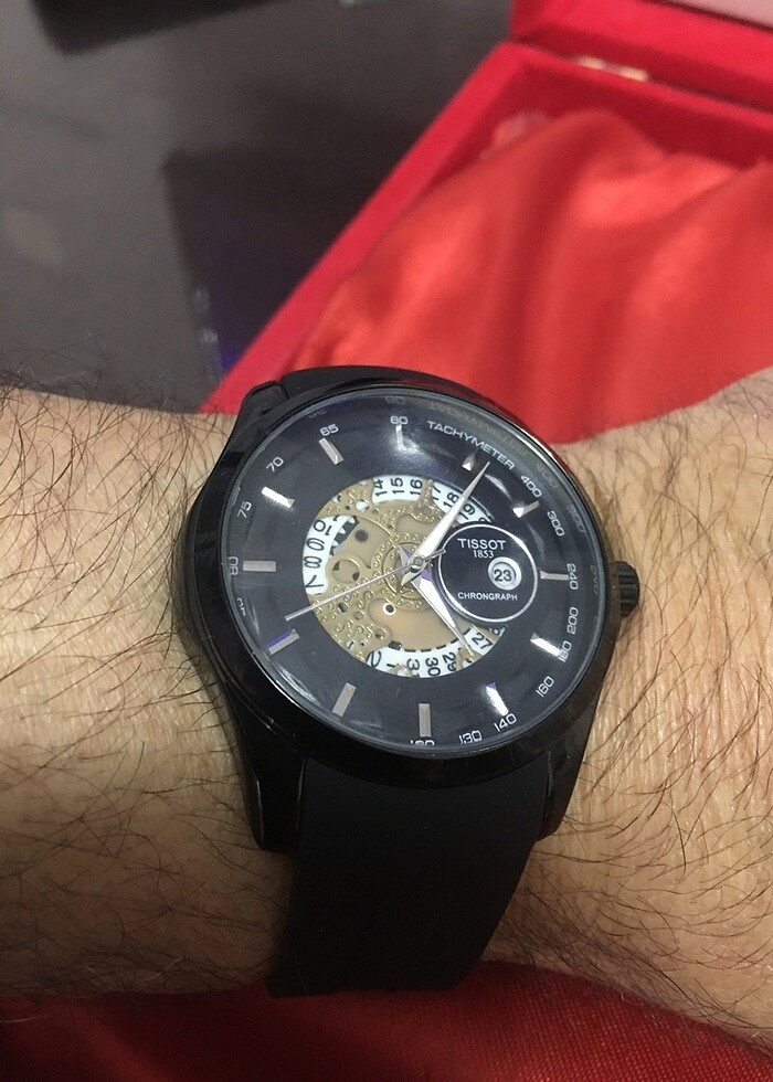 Tissot erkek kol saati... - Görsel 2