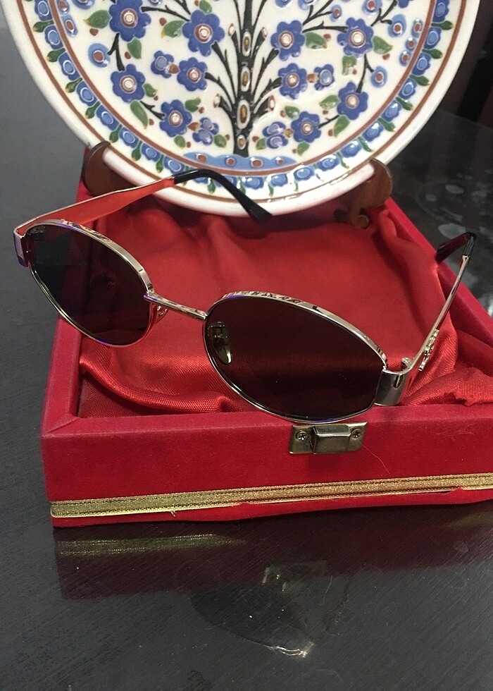 Celine?den muhteşem bir kadın güneş gözlüğü... - Görsel 4