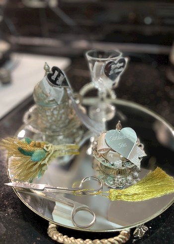 Söz kahve tepsisi yanında makası - Görsel 2