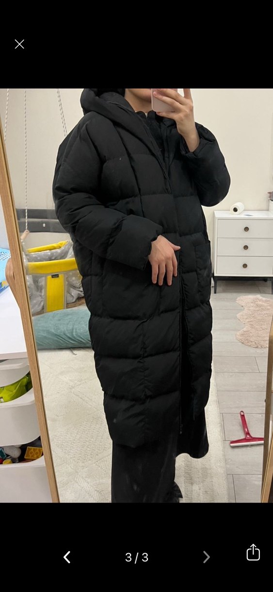 Siyah Kapüşonlu Kadın Midi Şişme Mont - Görsel 3