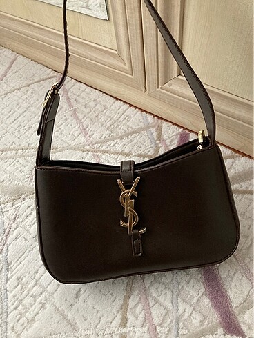 YSL MUADİL ÇANTA