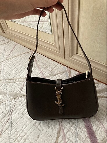 Yves Saint Laurent YSL MUADİL ÇANTA