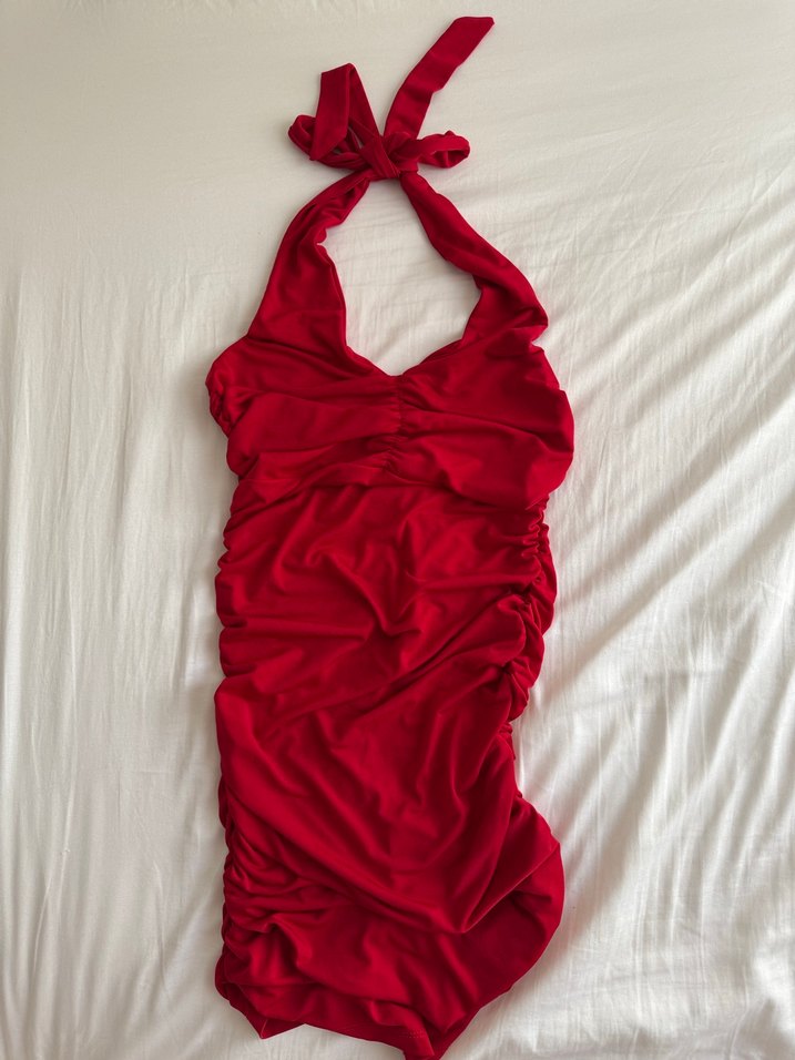 Boyundan bağlamalı elbise - Görsel 2