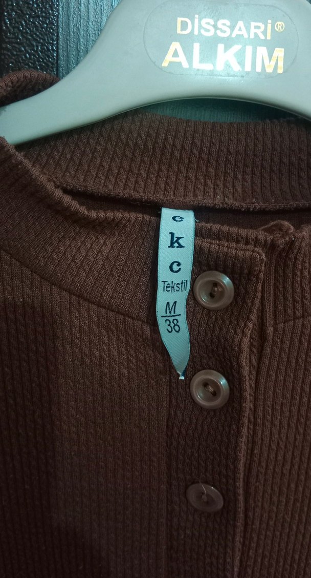 Düğmeli Uzun Kollu Kadın Triko Elbise - Görsel 3