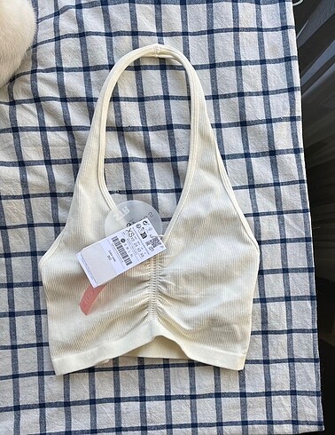 Stradivarius Stradivarius XS-S beden halterci yaka crop bluz