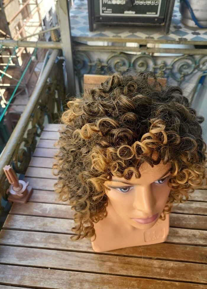 Afro kivircik insan saçi dokusunda peruk - Görsel 2