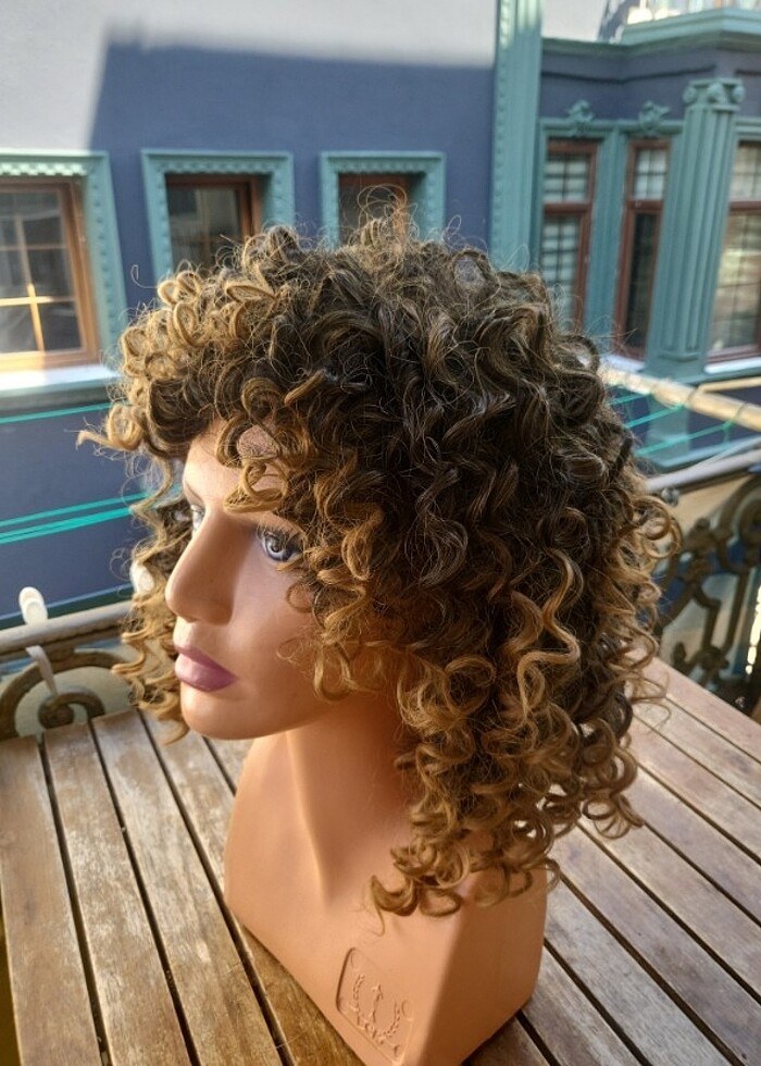 Afro kivircik insan saçi dokusunda peruk - Görsel 3