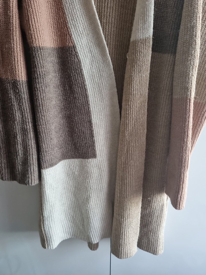 Bej Gri Renkli Örgü Midi Hırka - Görsel 4