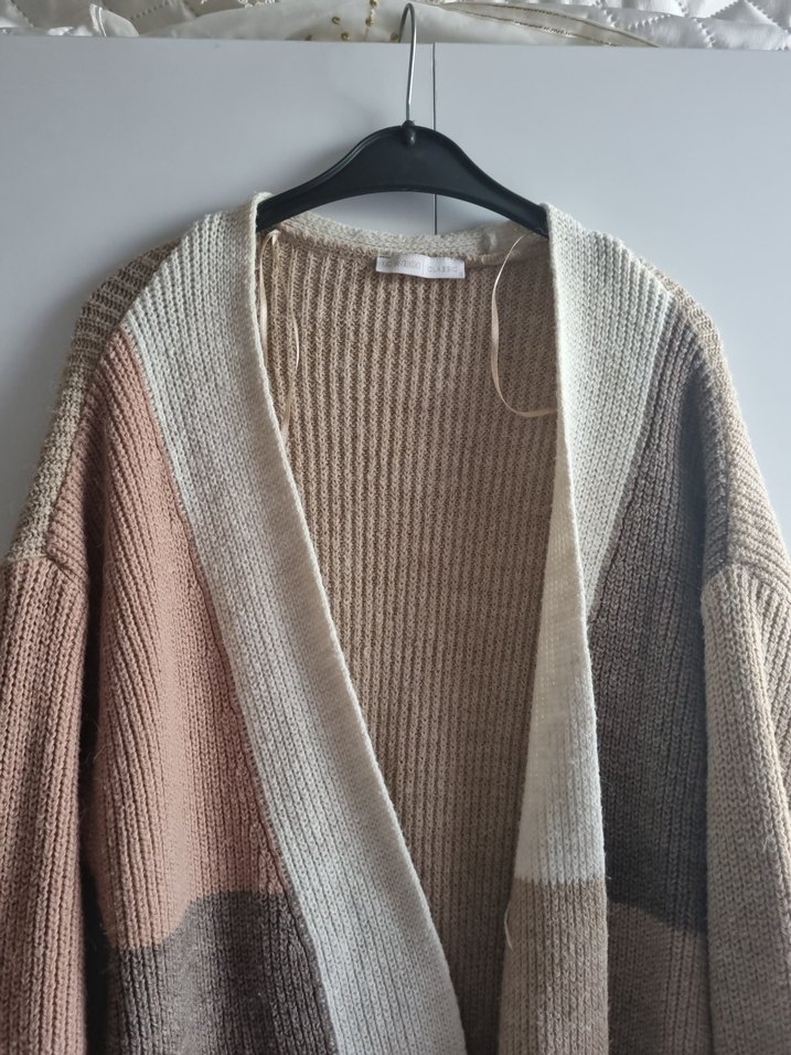 Bej Gri Renkli Örgü Midi Hırka - Görsel 2