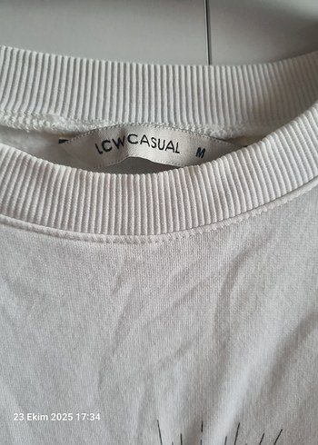 Beyaz Baskılı Kadın Sweatshirt - Görsel 3