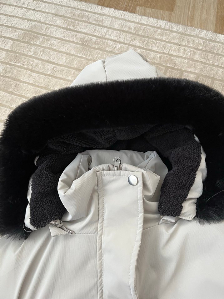 Gri Kürklü Kapüşonlu  Mont - Görsel 4