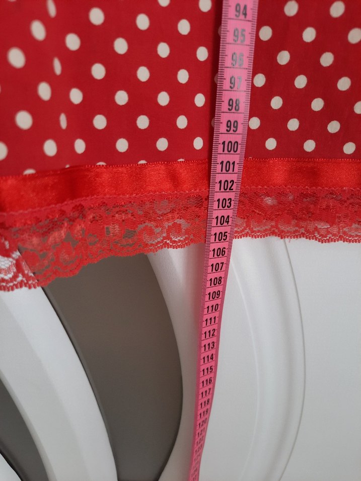 Kırmızı Puantiyeli V Yaka Midi Elbise - Görsel 2