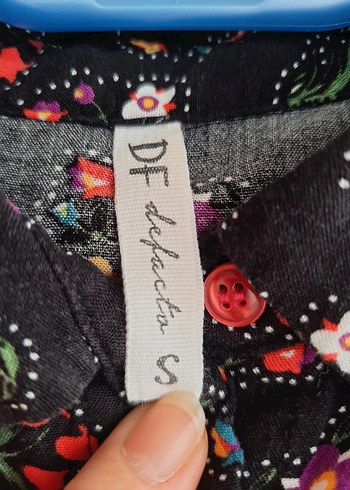 Çiçek Desenli Siyah Retro Gömlek - Görsel 5