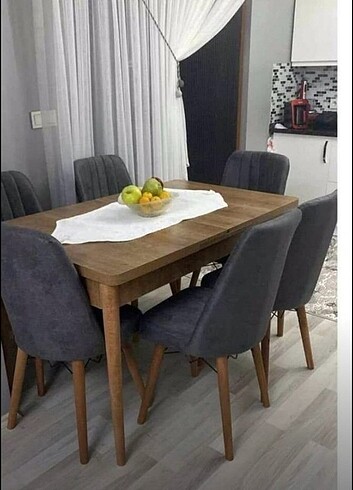  Beden YEMEK MASASI TAKIMI 