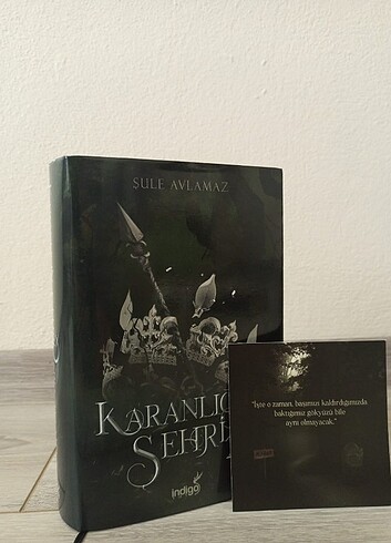  Beden Renk Karanlığın Şehri 2 Ciltli 