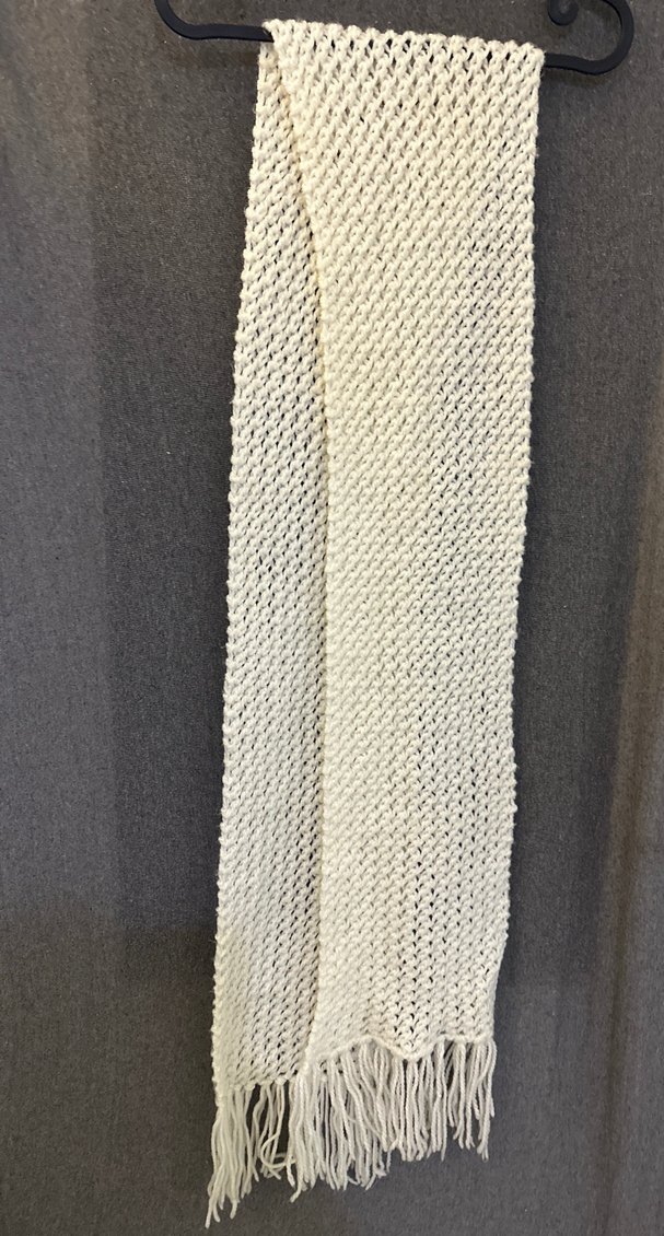 Pembe ve Beyaz Örgü Kadın Şal - Görsel 2