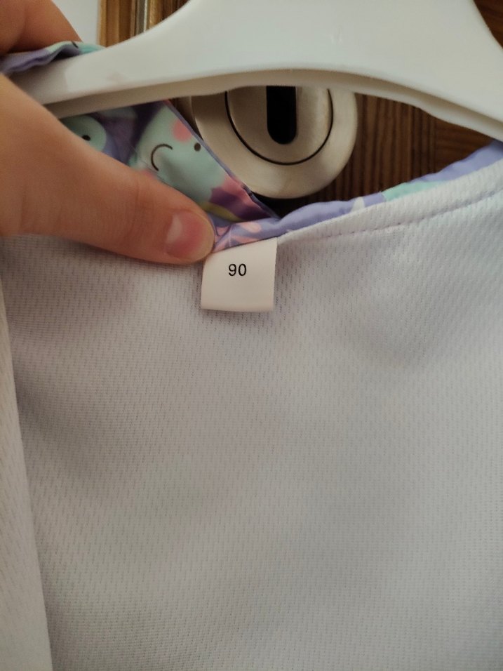 Mor Desenli Kız Çocuk Yağmurluk - Görsel 5