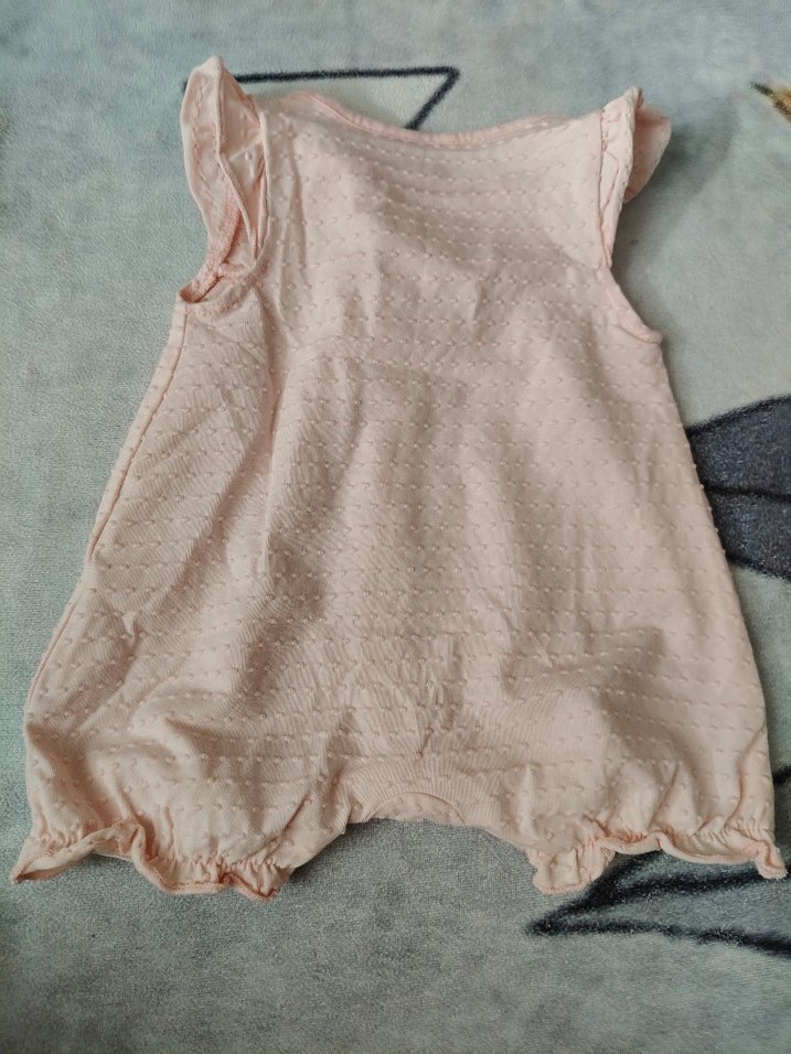 Düğmeli Pembe Kız Bebek Tulum - Görsel 2