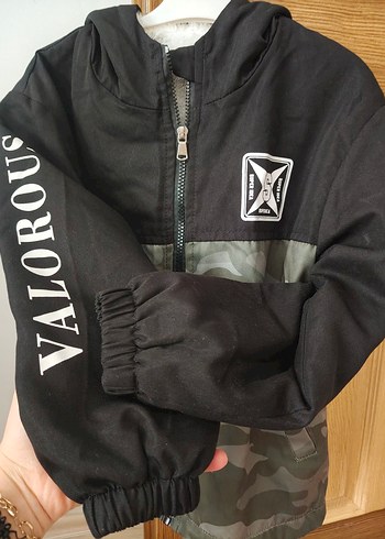 Erkek Çocuk Kamuflaj Desenli Fermuarlı Ceket - Görsel 3