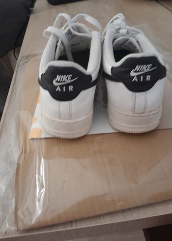 Beyaz Nike Spor Ayakkabı - Görsel 3