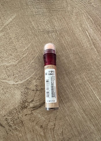  Beden Maybelline Eraser Kapatıcı 02 Beige