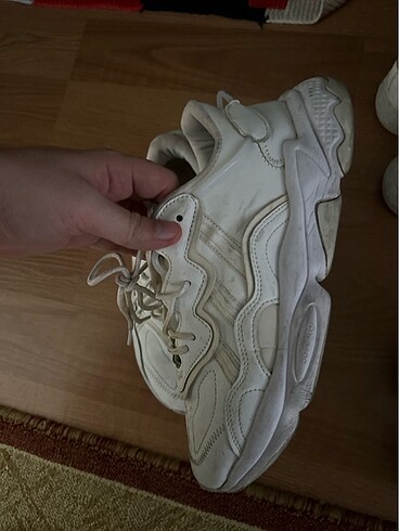 42 Beden beyaz Renk adidas ozwego