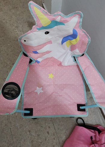 Pembe Unicorn Desenli Çocuk Sandalyesi - Görsel 4