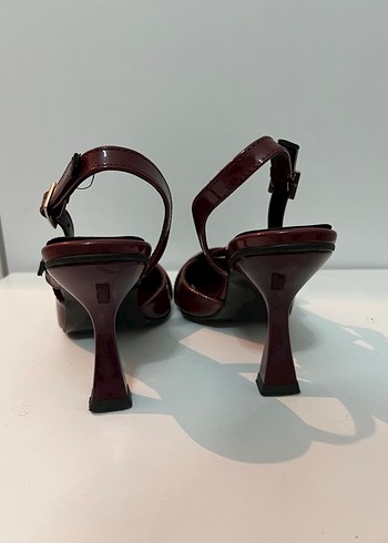 Bordo Deri Kemerli Stiletto - Görsel 3