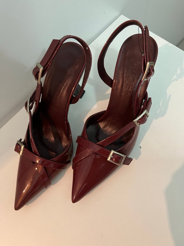 Bordo Deri Kemerli Stiletto - Görsel 2