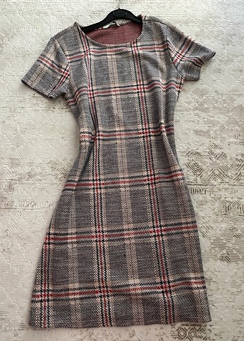 Gri Kareli Kısa Kollu Midi Elbise - Görsel 2