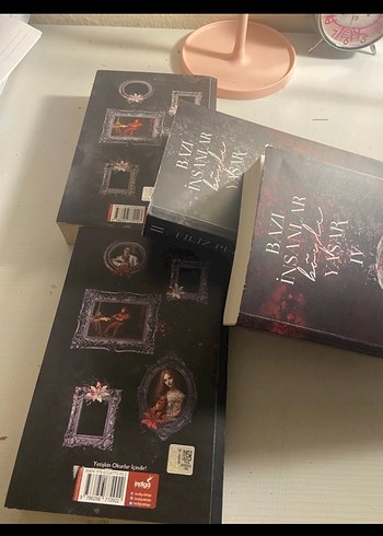 Bazi İnsanlar Böyle Yaşar 4 Kitap Seti - Görsel 2