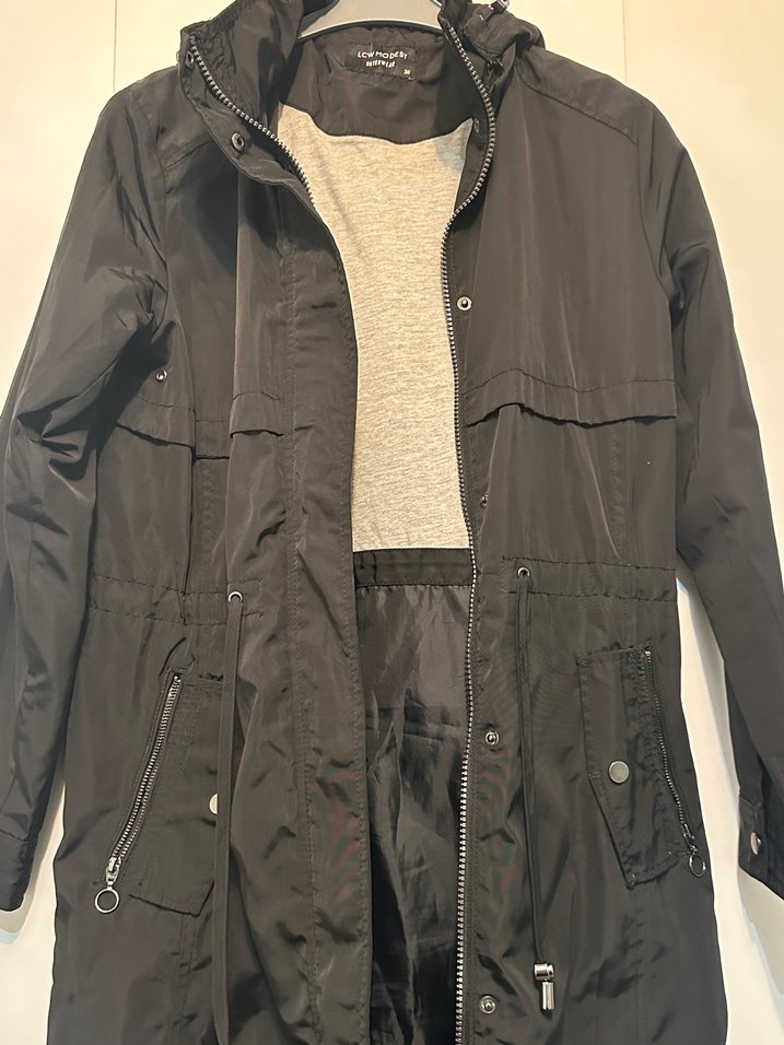 Siyah Kuşaklı Uzun Mont - Görsel 4