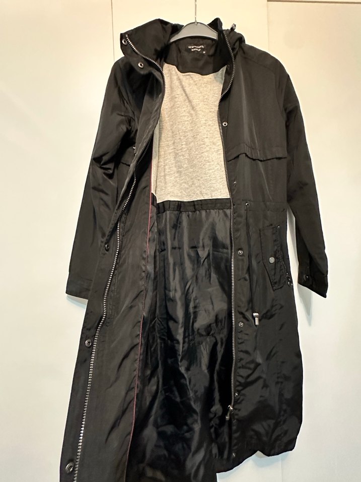 Siyah Kuşaklı Uzun Mont - Görsel 3