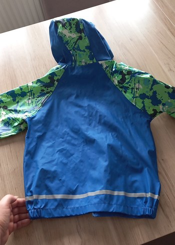 Renkli Bağlama Desenli Erkek Çocuk Yağmurluk - Görsel 6