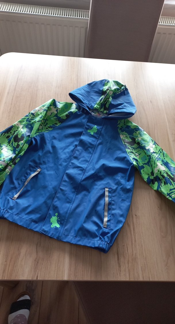 Renkli Bağlama Desenli Erkek Çocuk Yağmurluk - Görsel 2