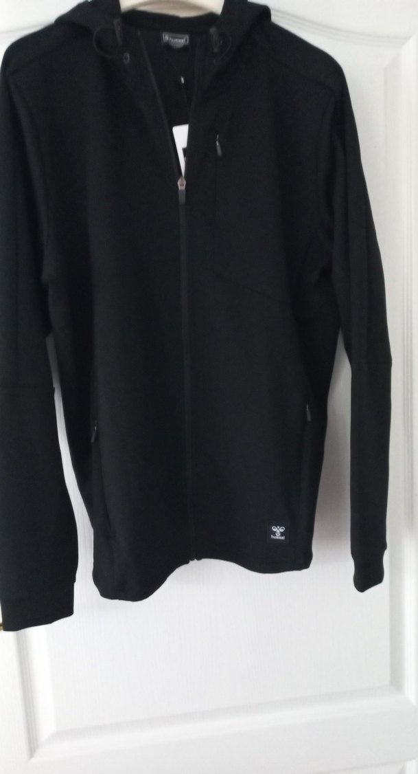 Siyah Fermuarlı Spor üst - Görsel 4