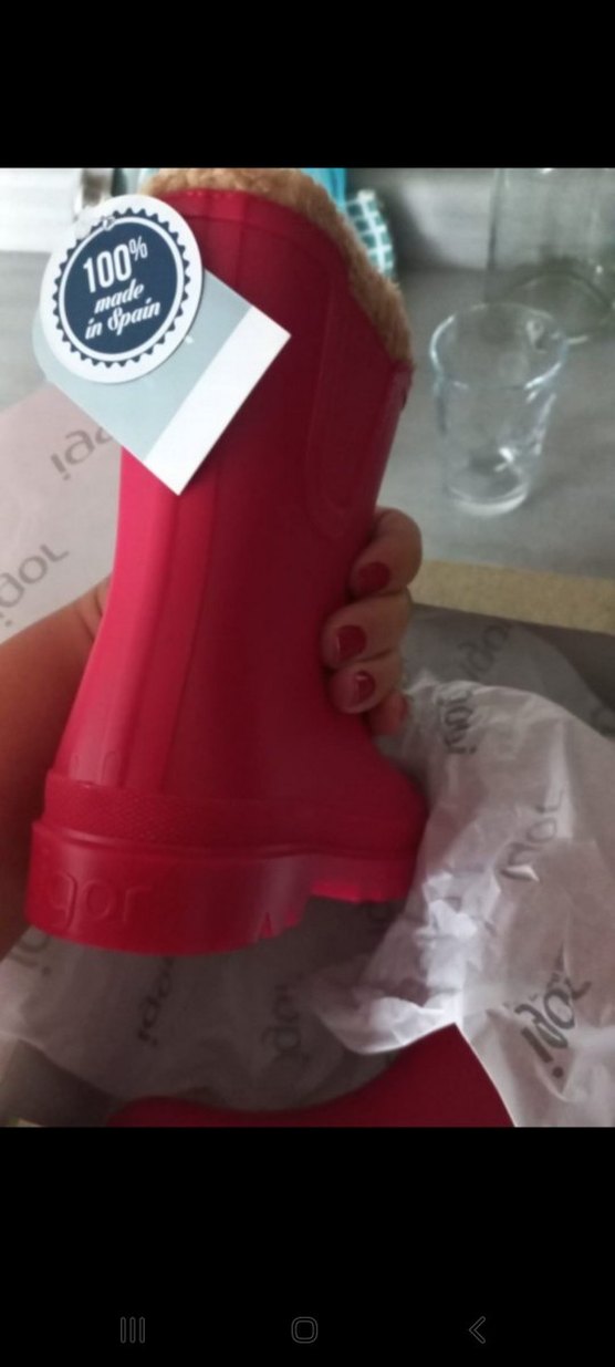 Kız Çocuk Kırmızı Kürklü Bot - Görsel 2