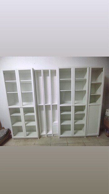Ikea İkea kitaplık