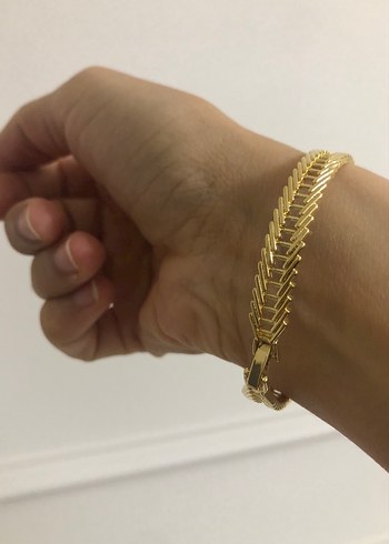 Altın Renkli Zincir Detaylı Kadın Bileklik - Görsel 6