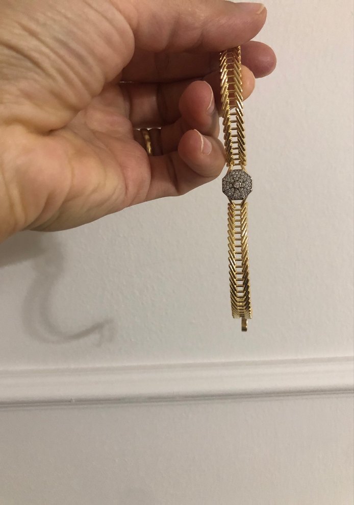 Altın Renkli Zincir Detaylı Kadın Bileklik - Görsel 2