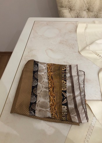 Kadın Kahverengi Parlak eşarp - Görsel 2