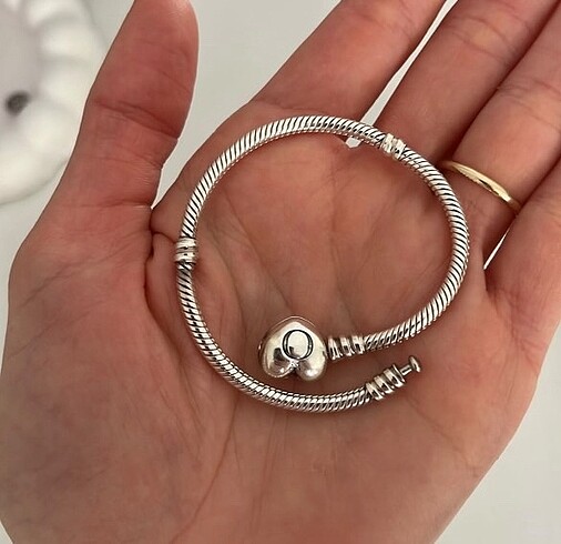 Pandora bileklik