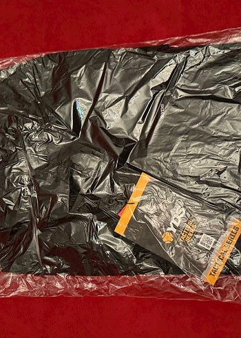 Siyah gömlek yeni etiketli - Görsel 2