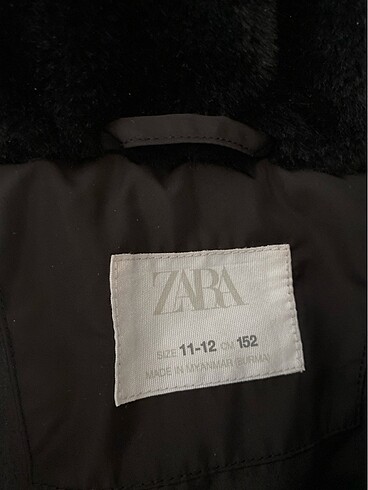 11-12 Yaş Beden siyah Renk Zara mont