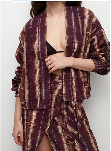 Pull and Bear Pull& bear kimono